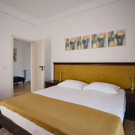 Asti Apart-hotel 4*